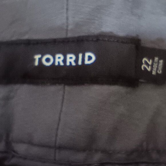 Torrid Charcoal Grey Stretch Capri Tapered Ankle Trouser Pants Size 22 - Picture 7 of 9